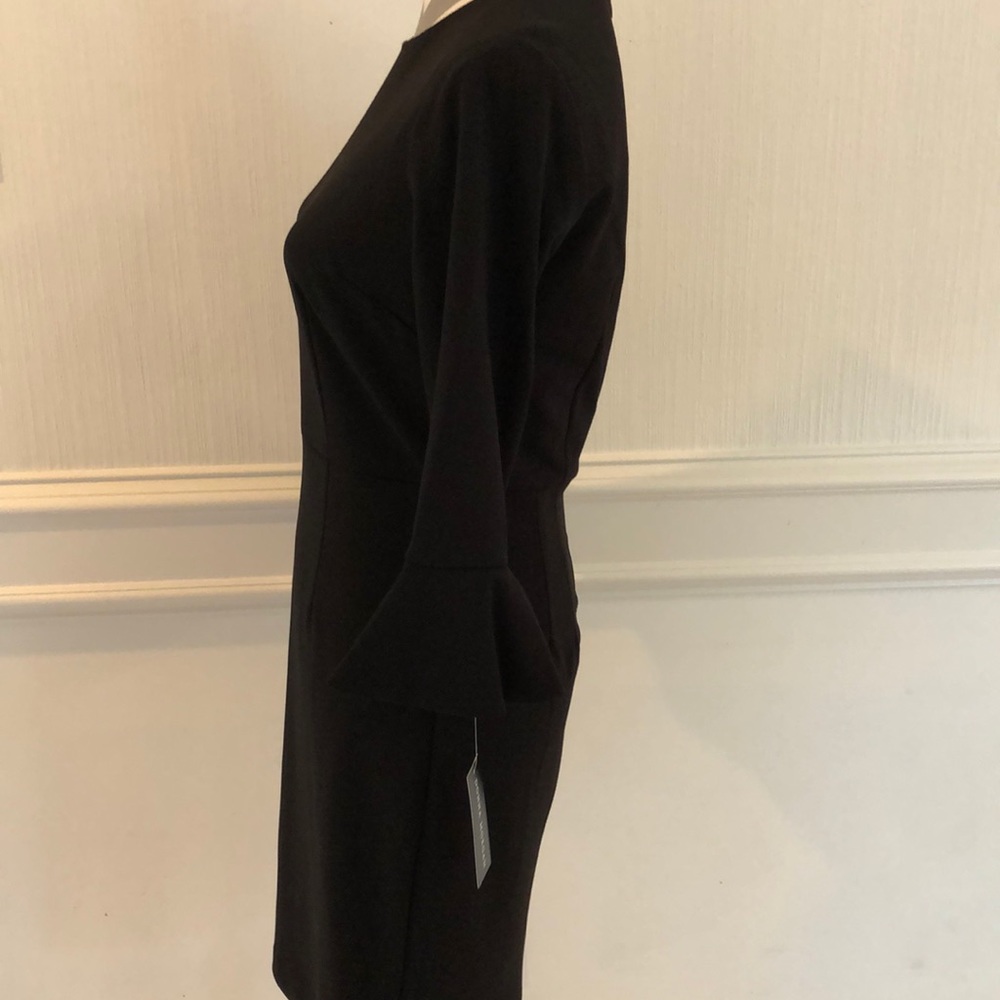 🎉Host Pick!🎉Donna Morgan Bell Sleeve Dress - Picture 6 of 10